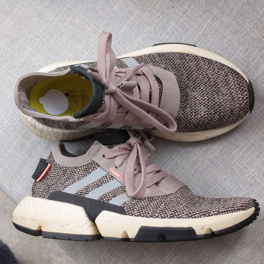 Adidas Women's Pod-S 3.1 shoes, size 7